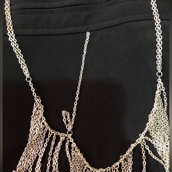 Fashion Faux Silver Necklace - Picture 4 of 7